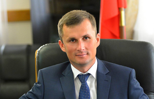 "Упаковал" Коробку: Кондратьев позаботится о семейном бизнесе своего заместителя? "Упаковал" Коробку: Кондратьев позаботится о семейном бизнесе своего заместителя?