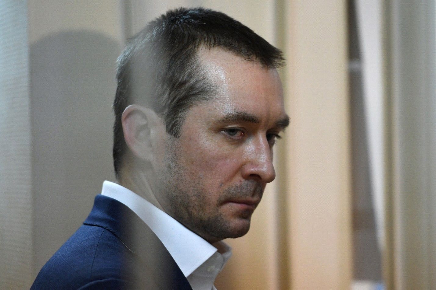 Резником "по живому": кто против изъятия средств коррупционеров? Резником "по живому": кто против изъятия средств коррупционеров?