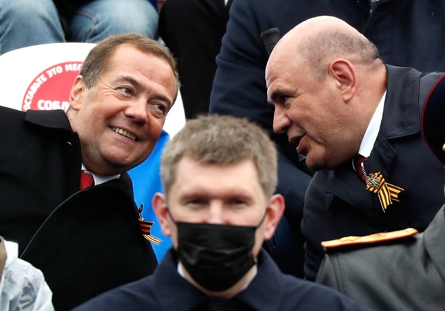 Medvedev "returns" with Sobyanin: where was Mishustin? Medvedev "returns" with Sobyanin: where was Mishustin?