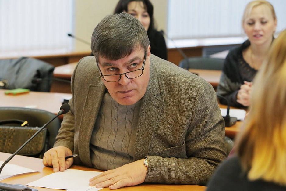 Kolker of conscience: thanks to Gleb Nikitin and his consultant Pavel Smirnov, the professor died on the "bunks"? Kolker of conscience: thanks to Gleb Nikitin and his consultant Pavel Smirnov, the professor died on the "bunks"?