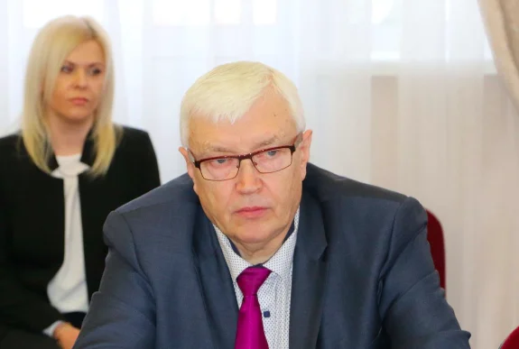 Kurov's Land Bank and Yevtushenkov's interest Kurov's Land Bank and Yevtushenkov's interest
