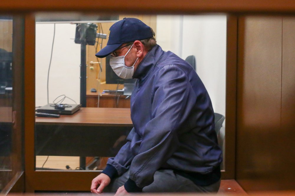 Escaping the investigation: do Philip Gens and Igor Borovikov hide the ends in the water? Escaping the investigation: do Philip Gens and Igor Borovikov hide the ends in the water?