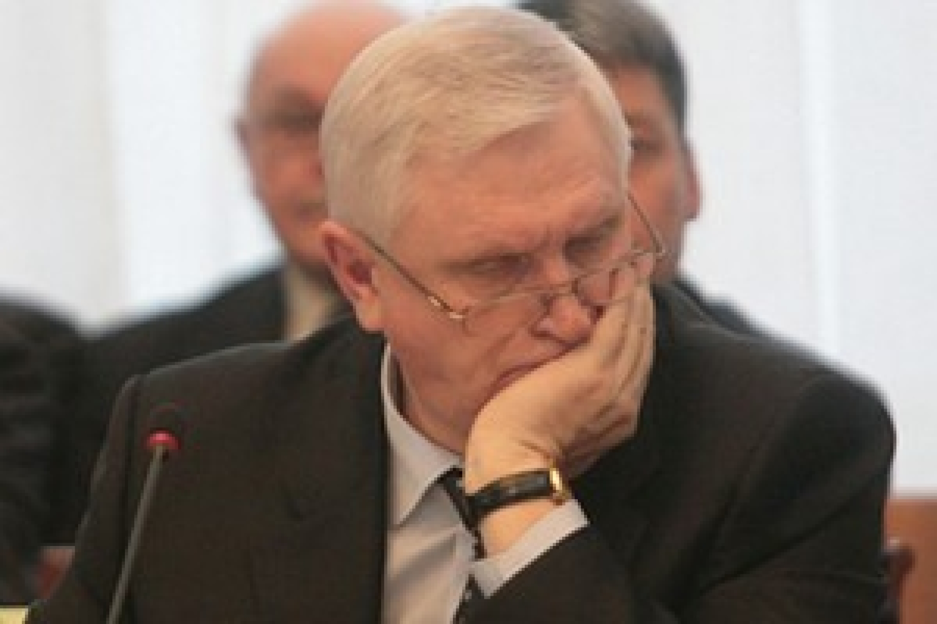 Бывшего мэра Барнаула поместили под домашний арест