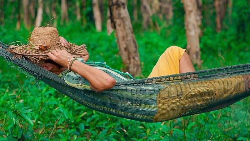 Россияне массово улетели от своих семей