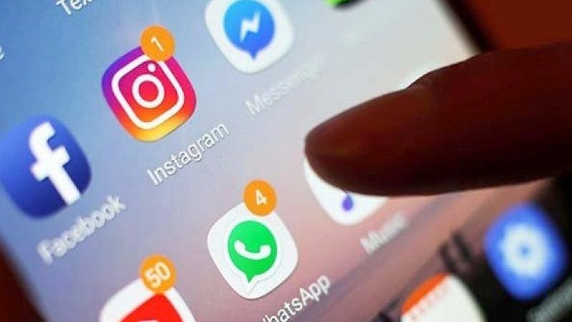 Соцсети могут обязать раскрывать данные