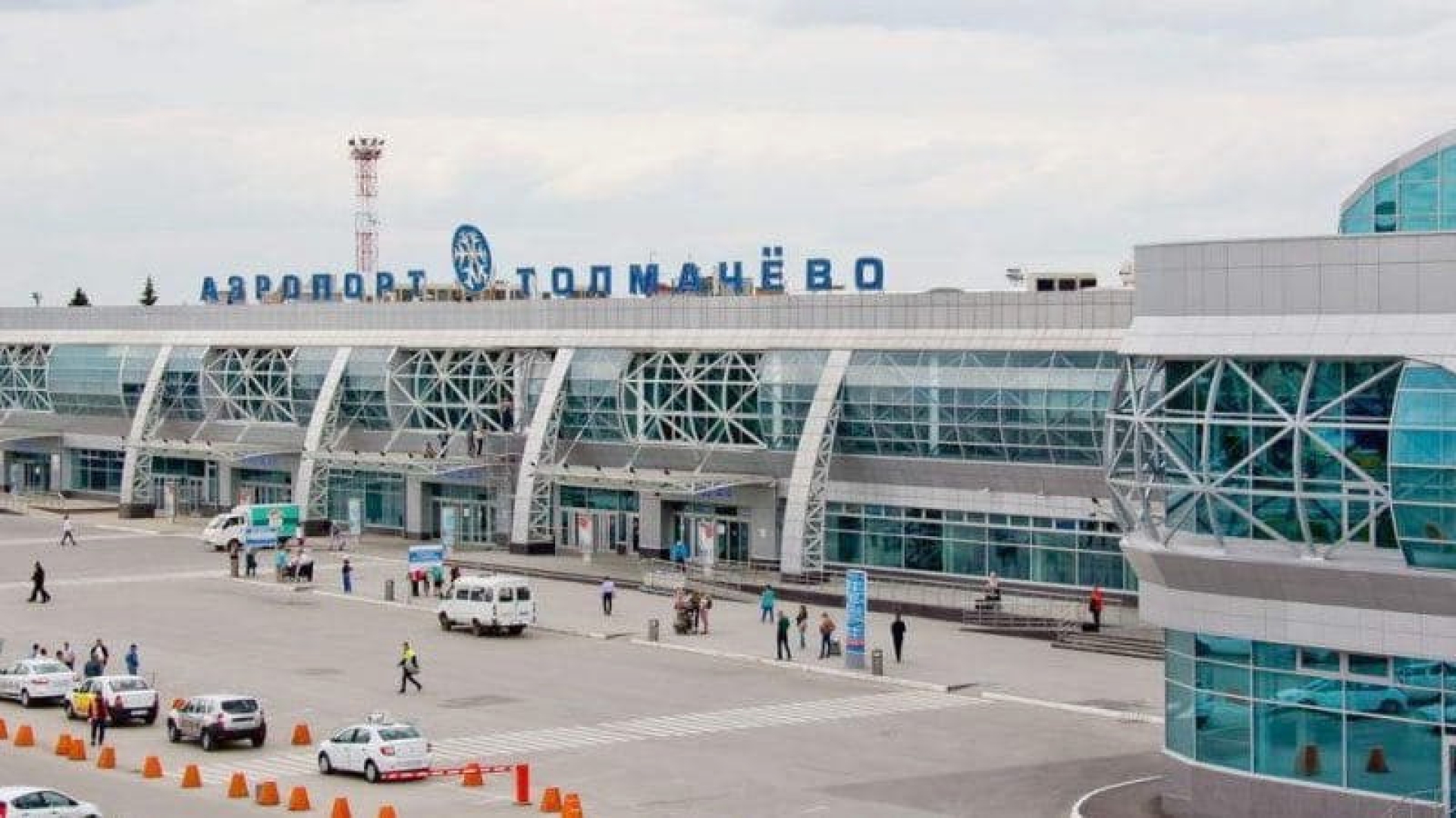 Boeing 747 второй раз вынужденно сел в Новосибирске
