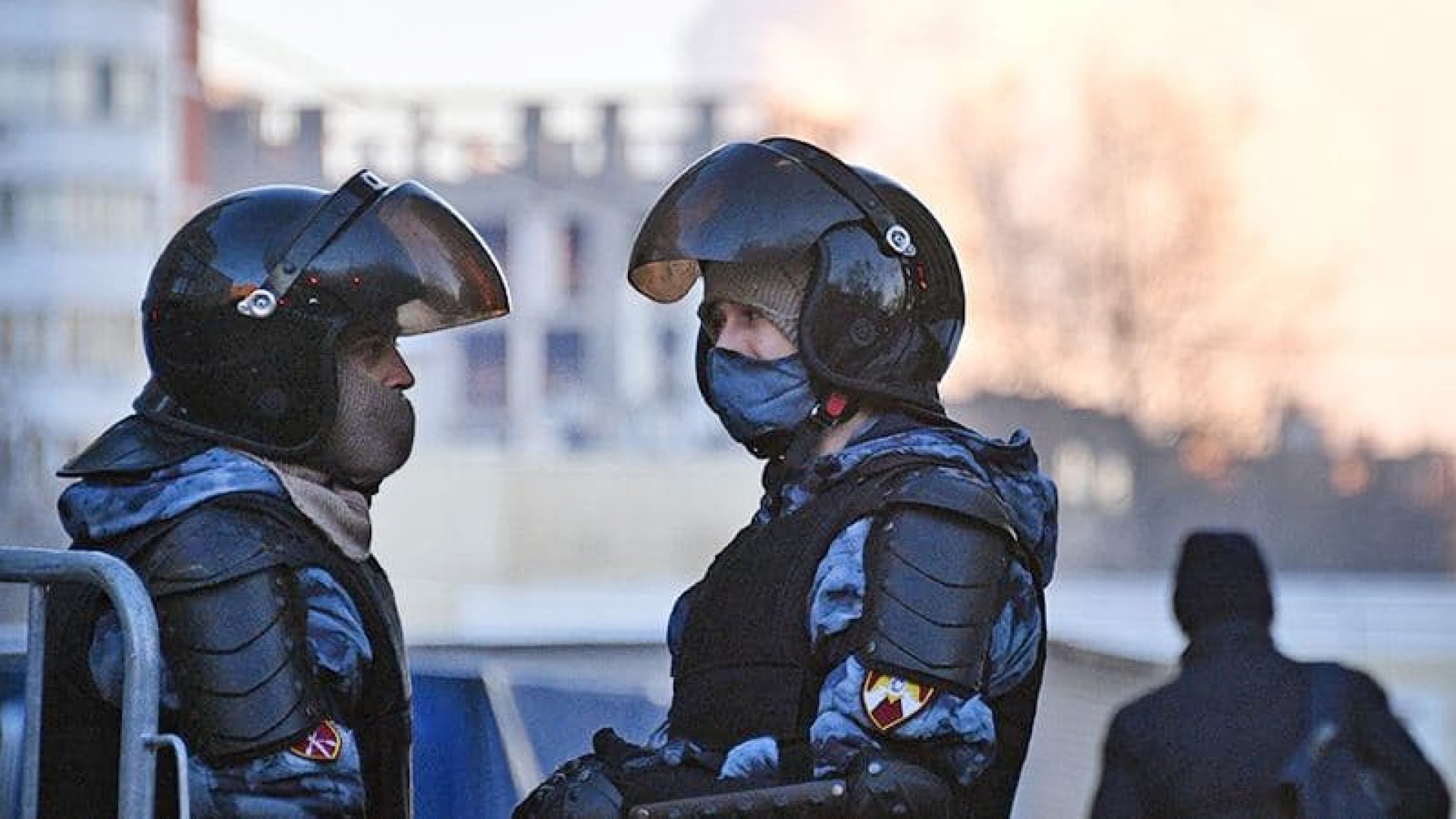 Открывший стрельбу в Мытищах пока не задержан