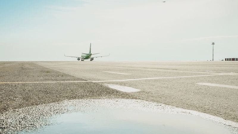 Грузовой самолет Boeing 737 мог рухнуть из-за неисправности двигателя