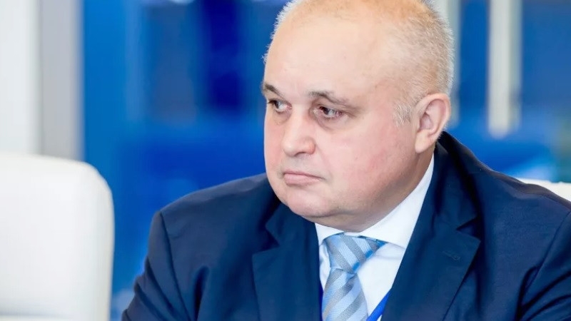 В Кузбассе объявили траур после ЧП на шахте