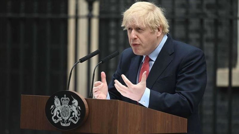 Boris wanted the best: the English prime minister is becoming more and more like a "clown"