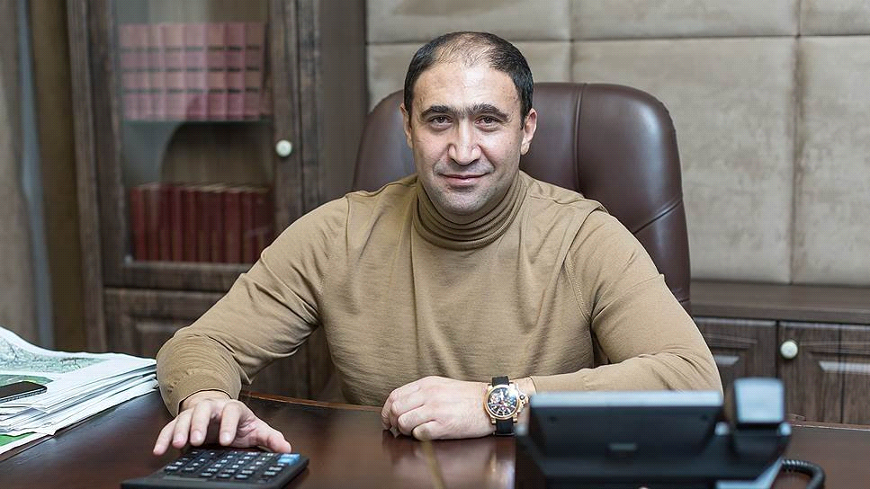 "Honey smeared": Nisanov from Sobyanin to Vorobyov and back "Honey smeared": Nisanov from Sobyanin to Vorobyov and back