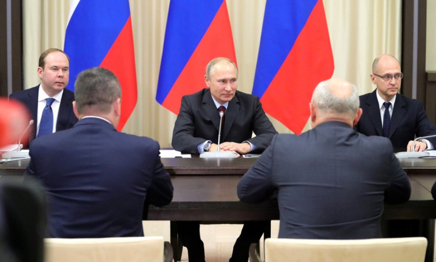 Вознесённые "губернаторопадом": кто пришел на смену отставным главам субъектов