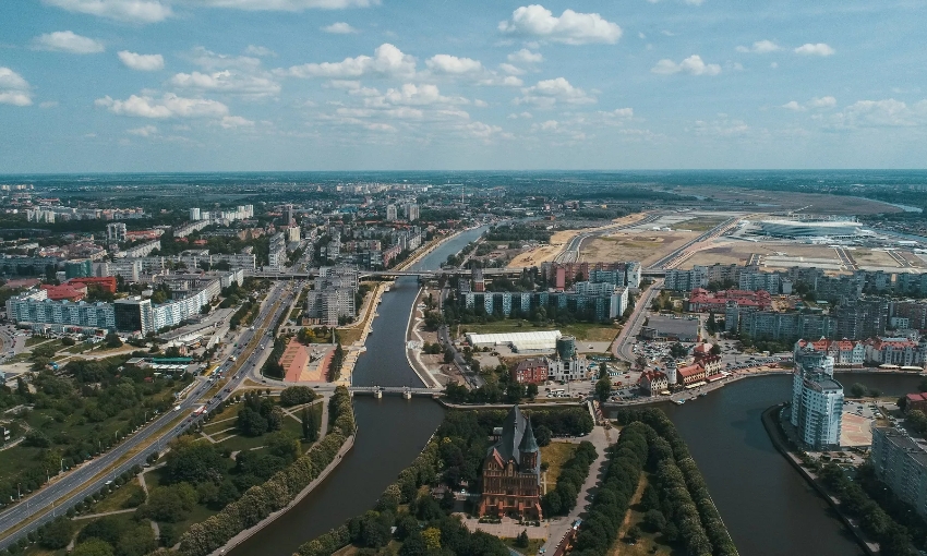 Литва распространила ограничения на транзит в Калининград на автотранспорт