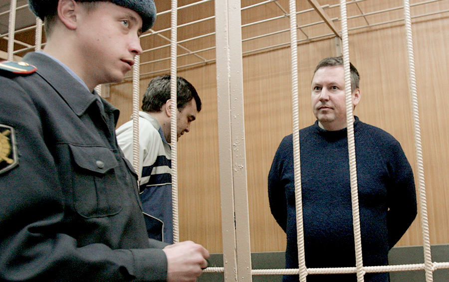 Перевернувшаяся "посудина" Виталия Орлова Перевернувшаяся "посудина" Виталия Орлова