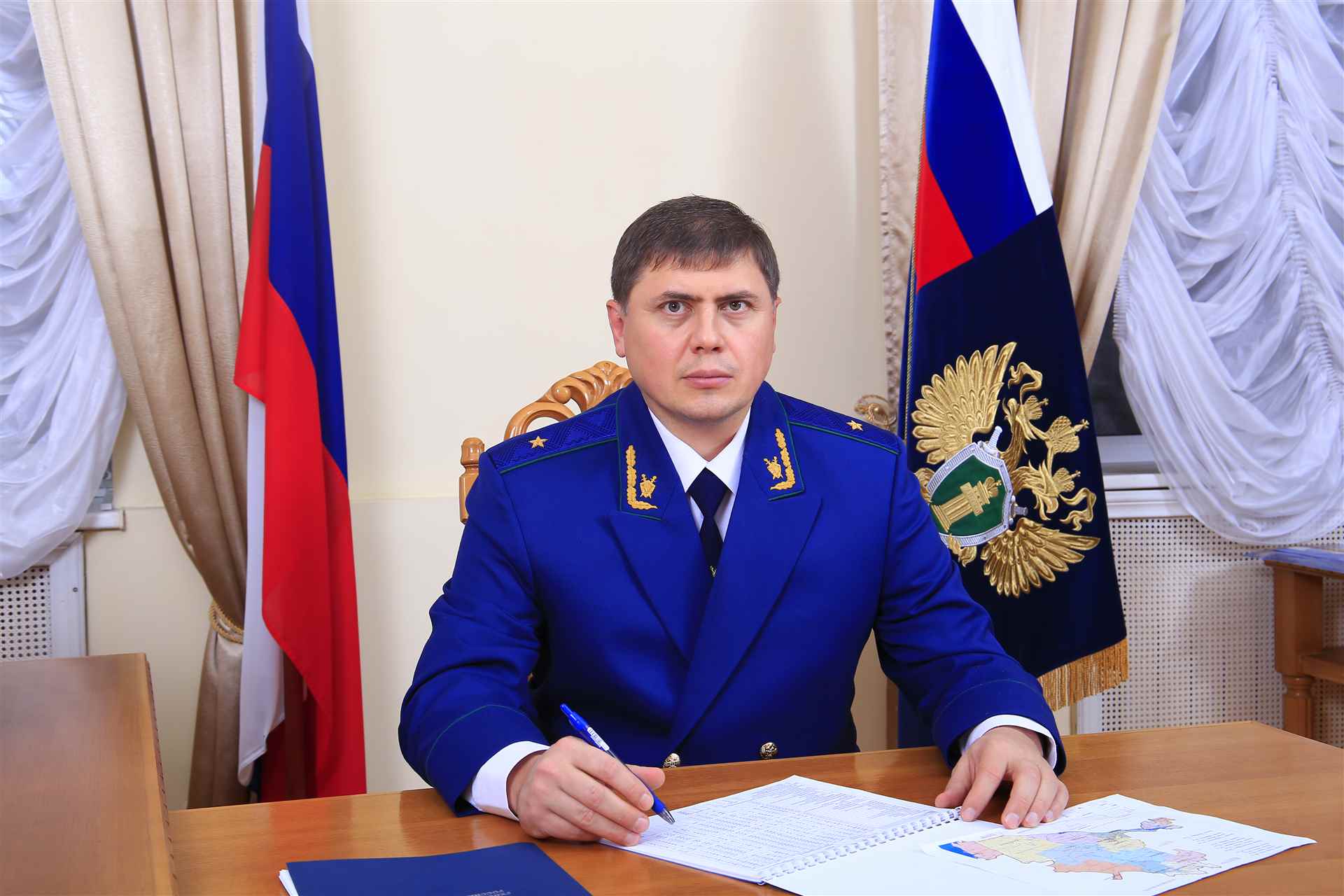 Личный писсуар мэра Логинова Личный писсуар мэра Логинова