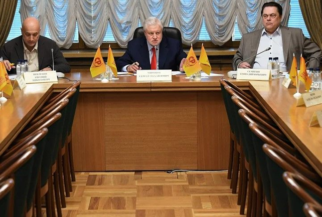 Чум Гусева на дом Миронова Чум Гусева на дом Миронова