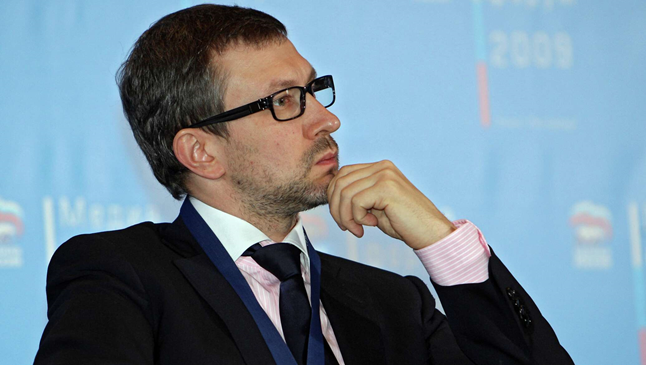 Стол о трех политологах, или Стол о трех политологах, или