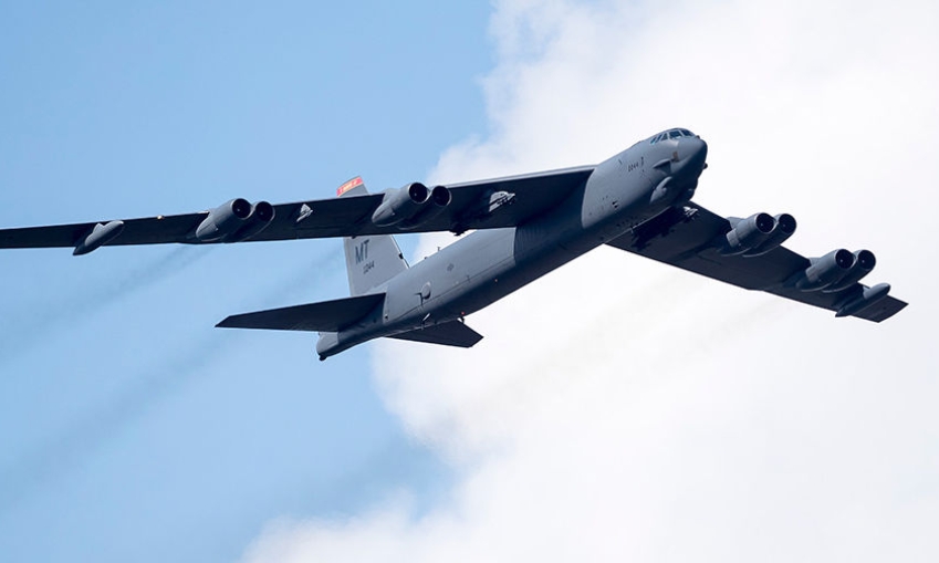 Американский бомбардировщик B-52H подлетал к границе РФ в Финском заливе