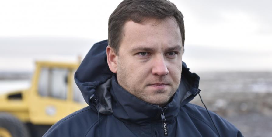 Асаул, Асаул, что ж ты бросил коня Асаул, Асаул, что ж ты бросил коня