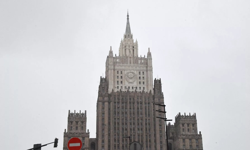 МИД РФ: США, Британия, Франция, ФРГ не могут быть посредниками в урегулировании на Украине