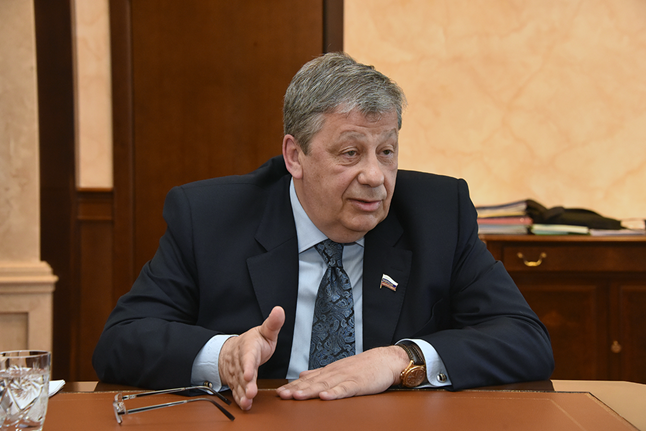"Ионизация" Куйвашева - Чернецкий готовит "камбэк" "Ионизация" Куйвашева - Чернецкий готовит "камбэк"