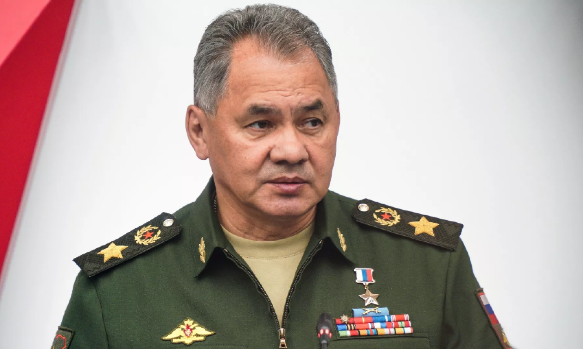 Шойгу: Россия может пересмотреть решение о неиспользовании кассетных боеприпасов