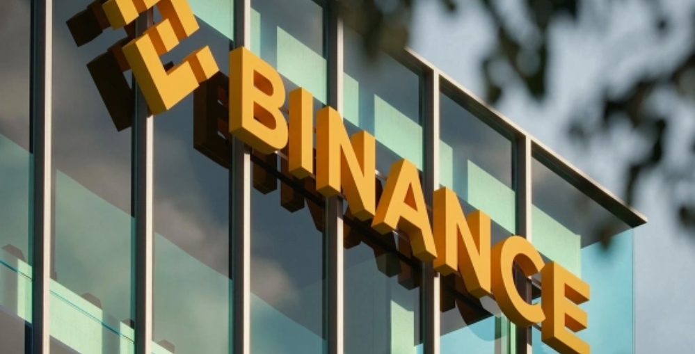 Биржа Binance прекратит поддерживать операции с российским рублем с 31 января