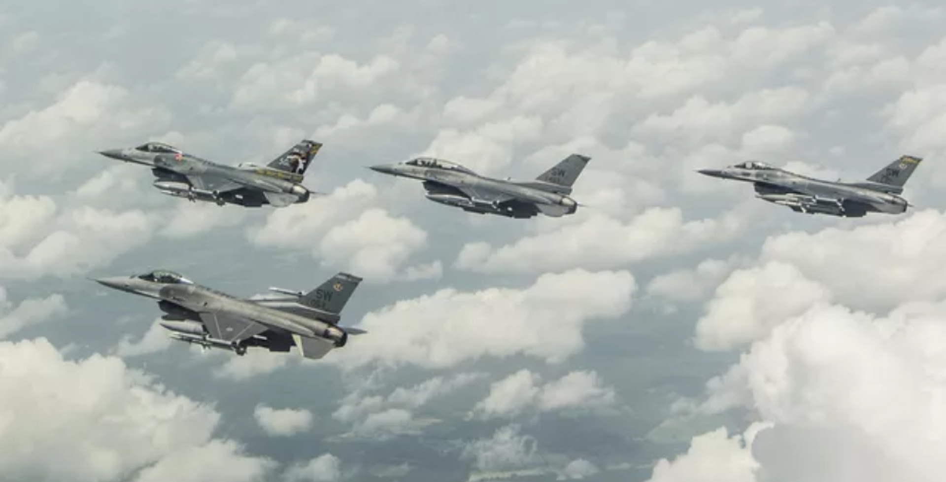 МИД России: взлет F-16 с баз стран НАТО приравнивается к участию в конфликте