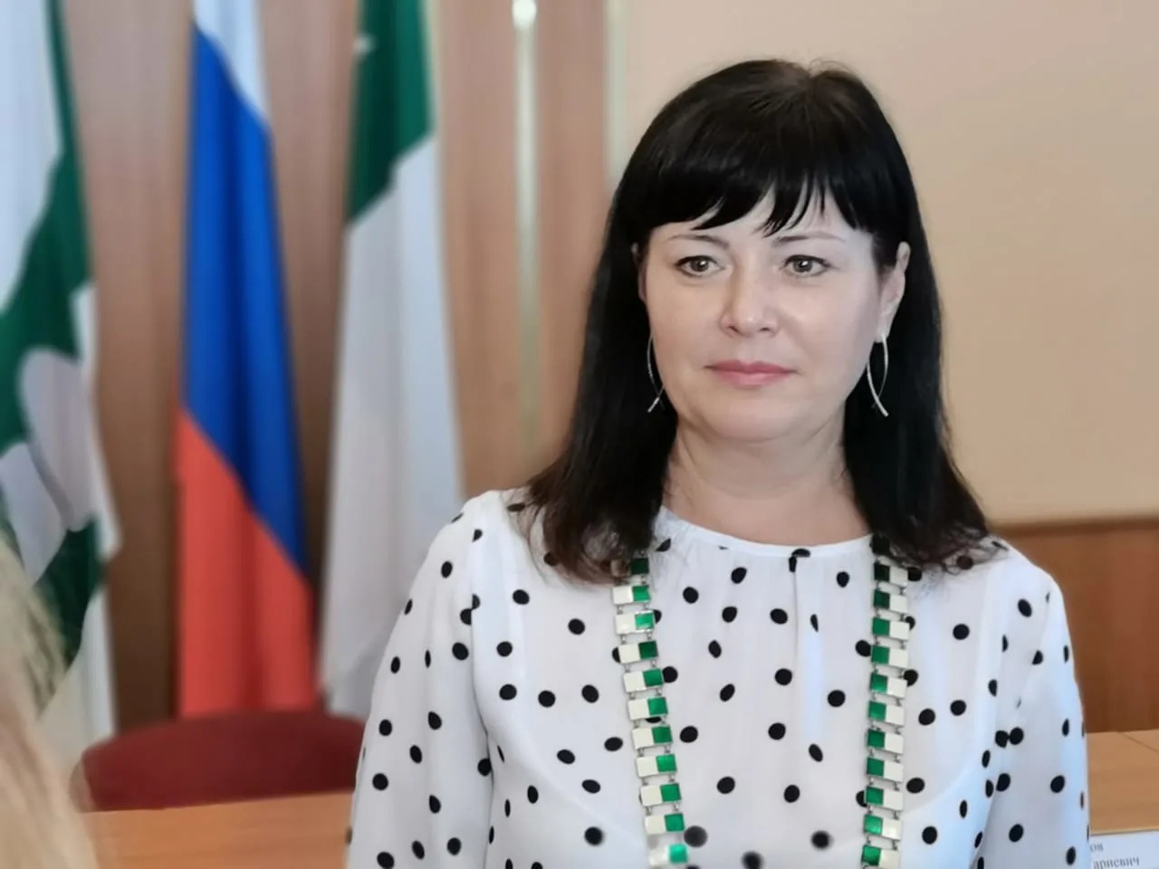От перемены мест Ситниковой Шумков не меняется От перемены мест Ситниковой Шумков не меняется