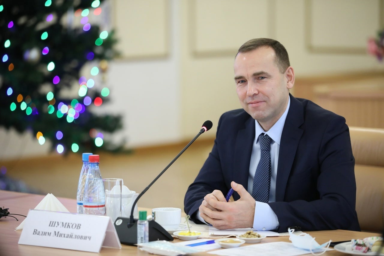 От перемены мест Ситниковой Шумков не меняется От перемены мест Ситниковой Шумков не меняется
