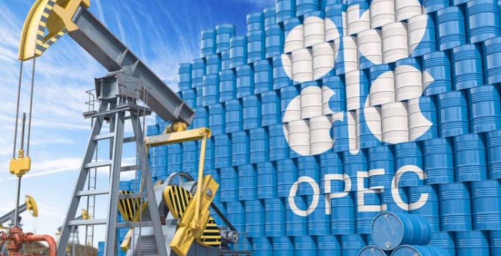 В 2023 году Россия снизила добычу нефти и конденсата на 290 тысяч б/с