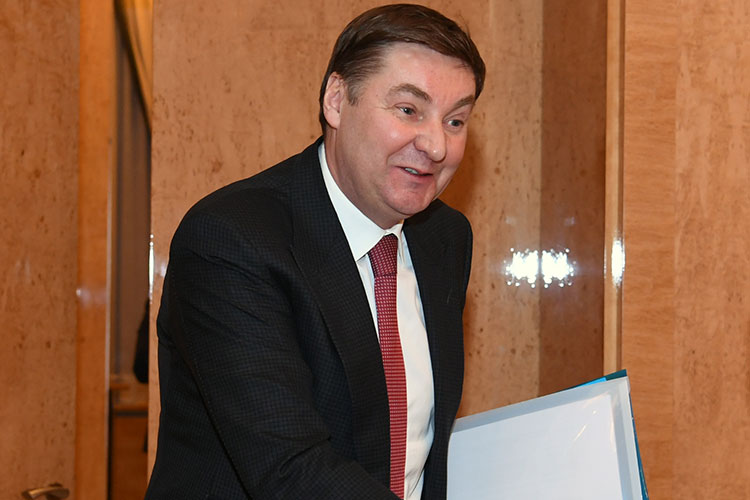 Все по Недорослеву: не учится, а в прокуратуру Все по Недорослеву: не учится, а в прокуратуру