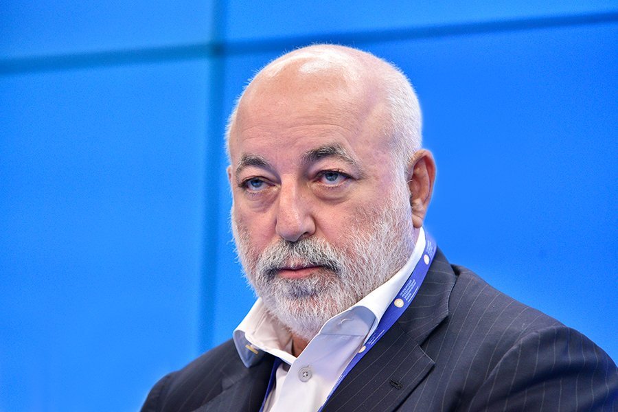 Поматросил и бросил: Вексельберг решил продать ПАО
