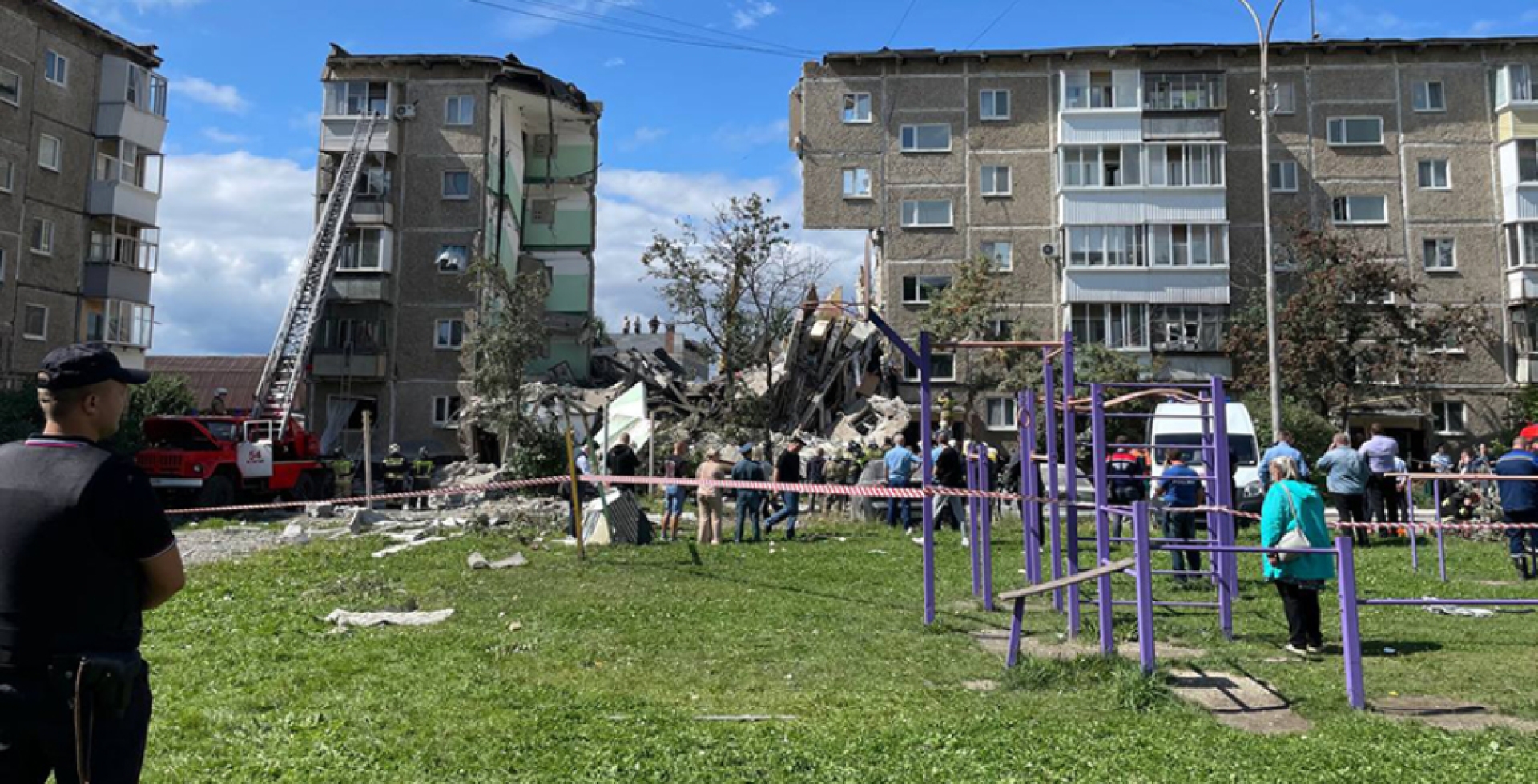 Из-под завалов дома в Нижнем Тагиле спасены 15 человек
