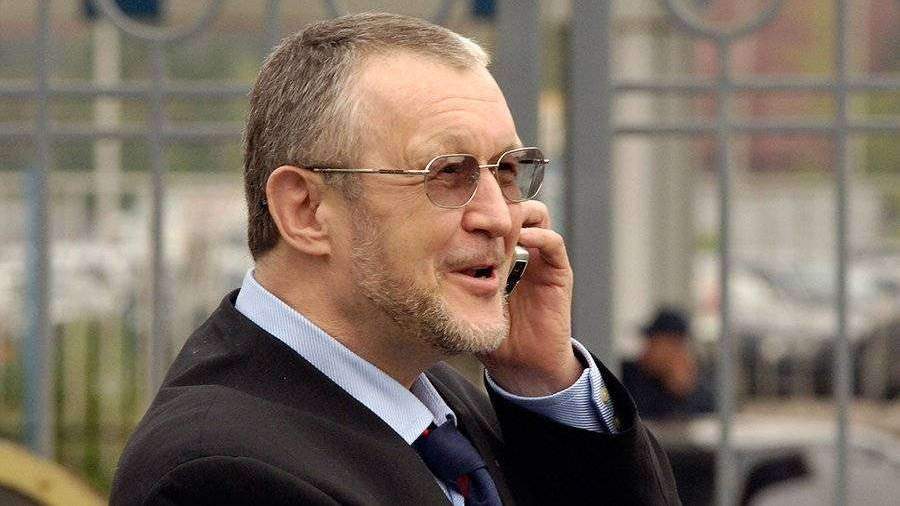 Мишустинские коллекции - от шампиньонов до антисептиков? Мишустинские коллекции - от шампиньонов до антисептиков?