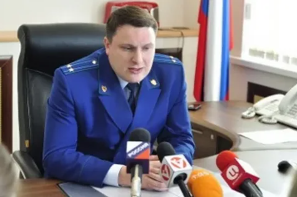 Таран Попелюхом красен, или за что могли взять новосибирского олигарха Таран Попелюхом красен, или за что могли взять новосибирского олигарха