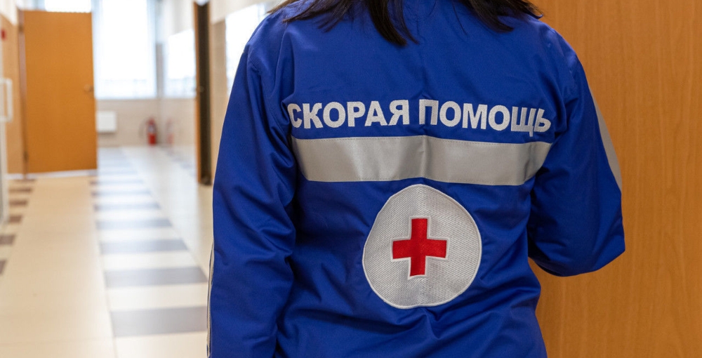 Средняя зарплата на скорой помощи в Петербурге выросла до 87,6 тыс. рублей