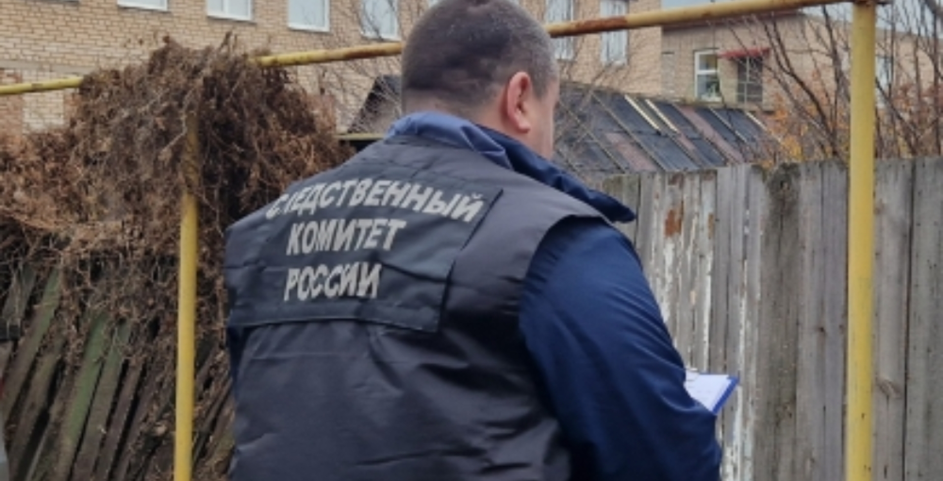 Следком возбудил дело о теракте после обстрела Рыльска в Курской области