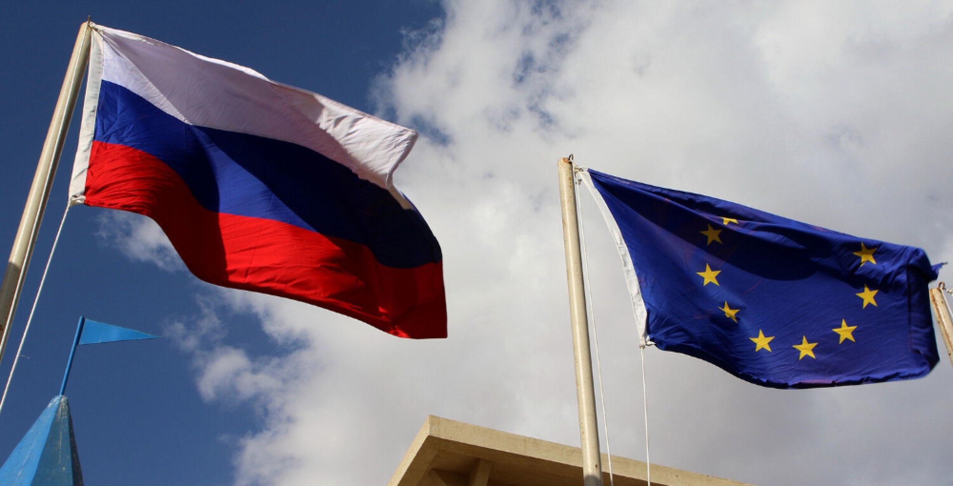 ЕС согласовал 17-й пакет санкций против России