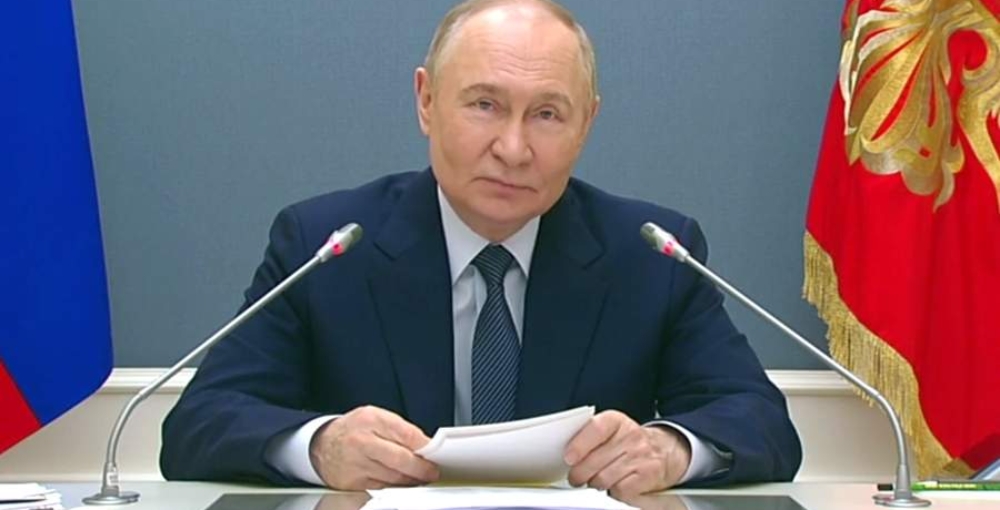 Путин: Многодетные семьи должны получать особую поддержку
