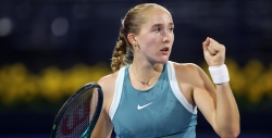Мирра Андреева пробилась в четвертьфинал Roland Garros