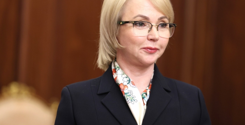 Гехт олигархами красна: кто "содержит" главу НАО?