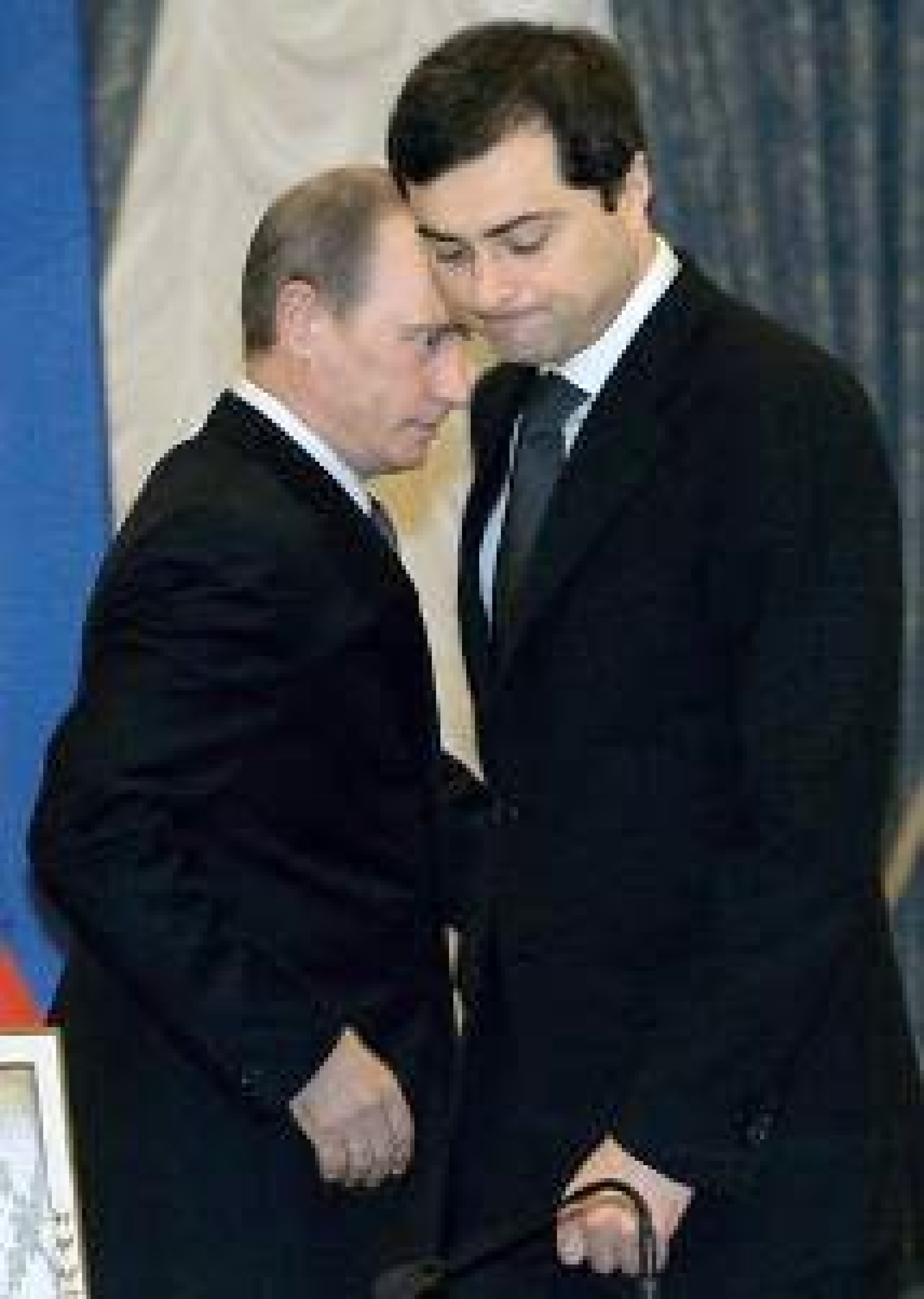 Кремль не простил Суркова?