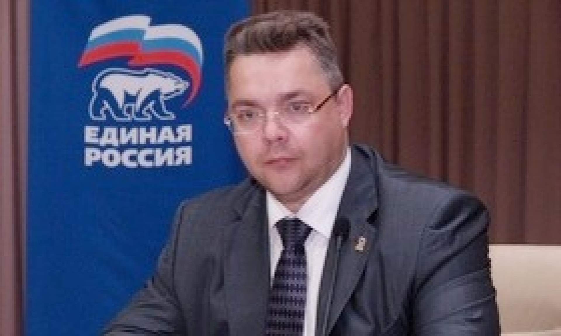 "Пролоббированный" губернатор