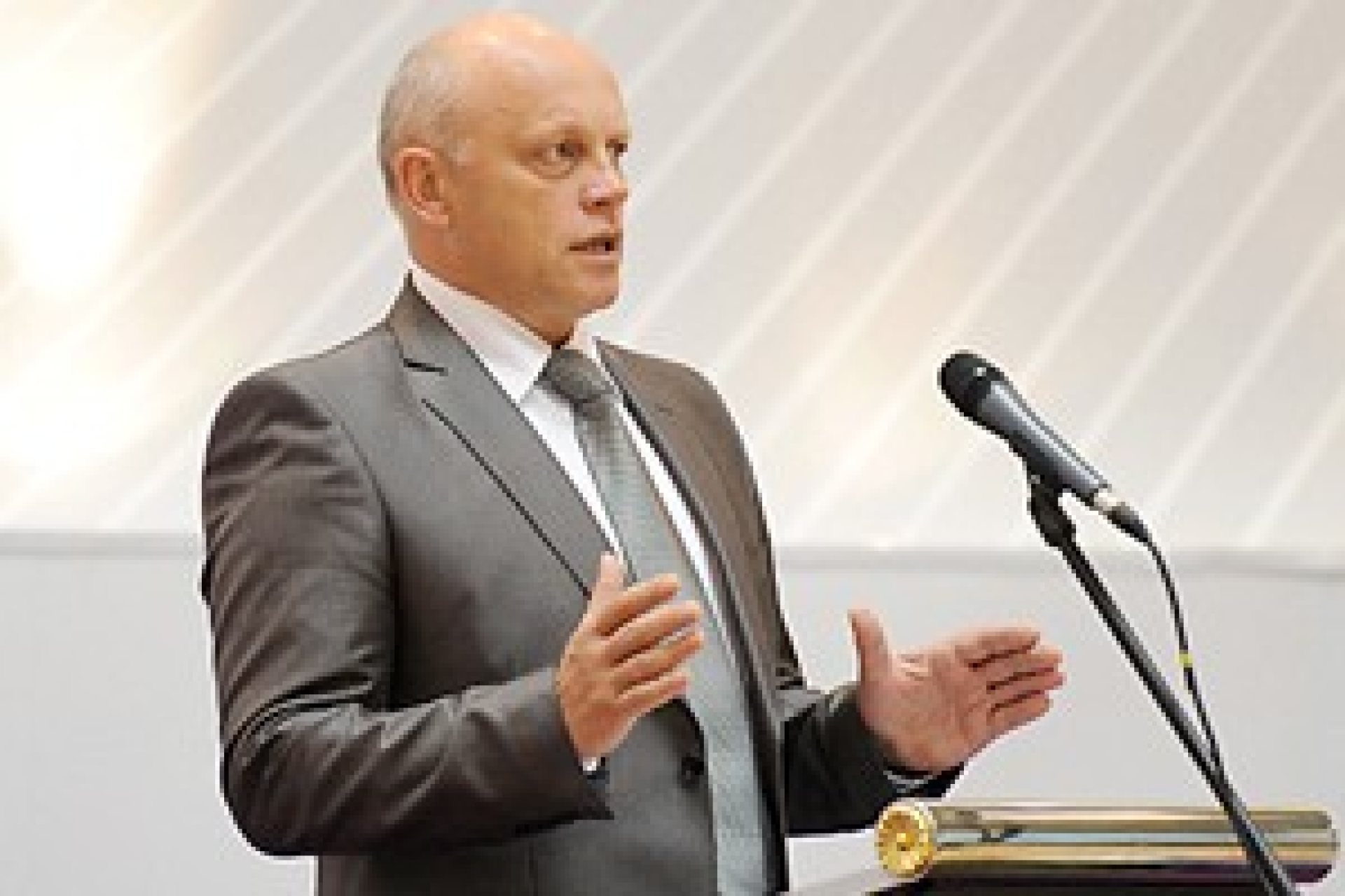 Сбербанк пришел за Назаровым?